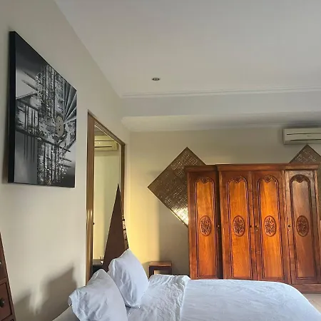 Villa Kendal 11